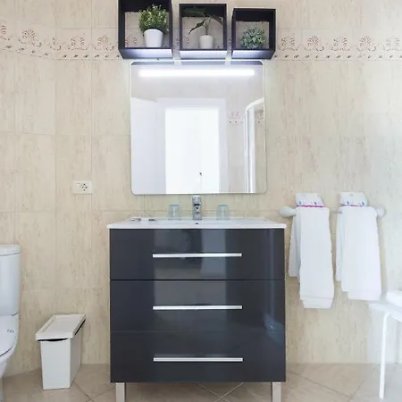 Primera Linea De Mar ! Fantastico Apartamento *